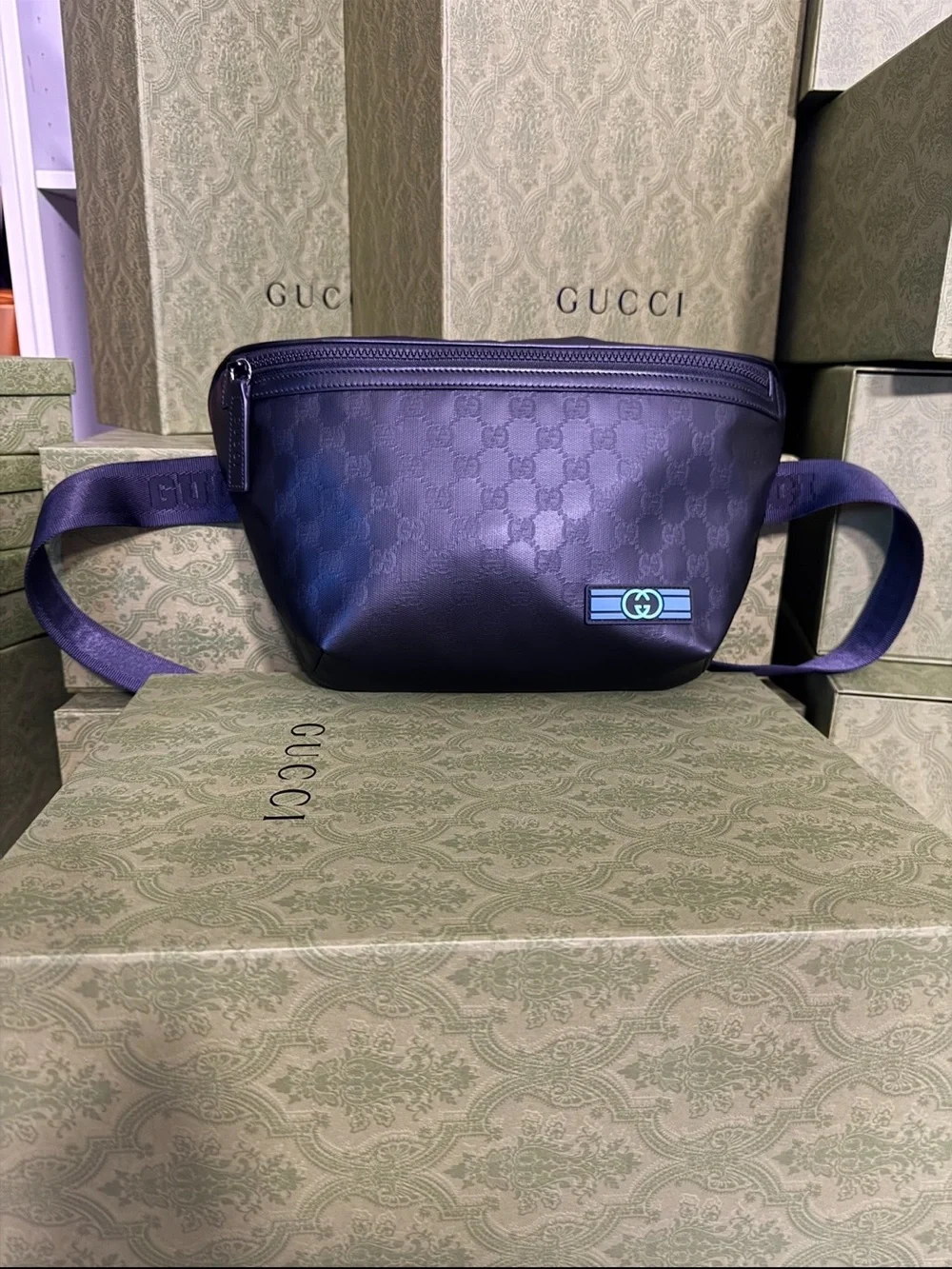 Gucci Black GG-Embossed Leather Belt Bag with Blue Accent